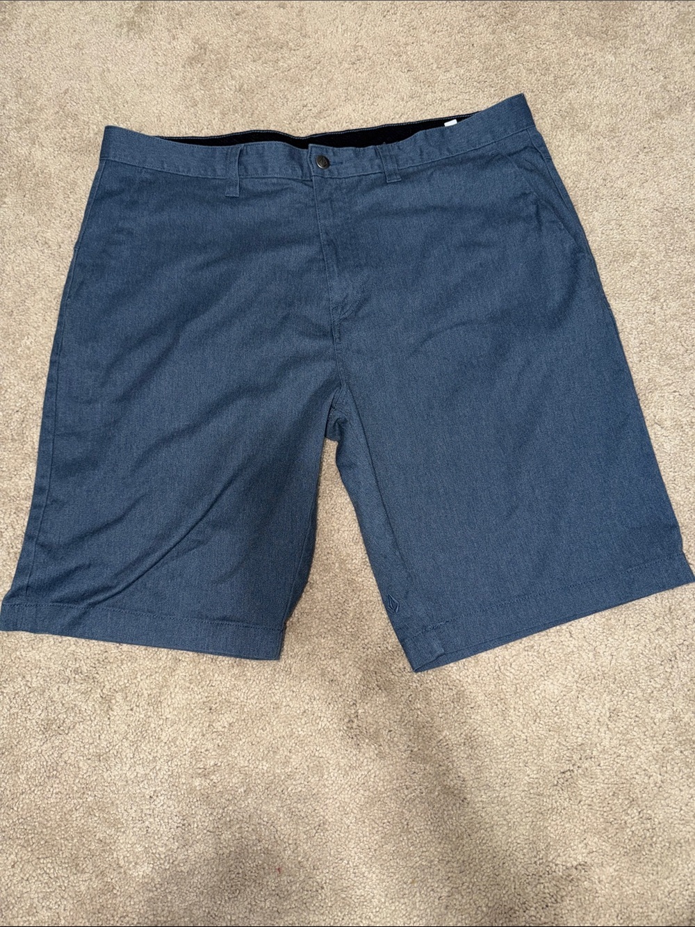 Volcom Men's  Blue Flat Front Shorts